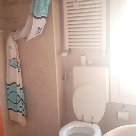 Hébergement de vacances One Bedroom House At 100 M Away From The With View And Wifi Imperia