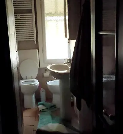 Hébergement de vacances One Bedroom House At 100 M Away From The With View And Wifi *
